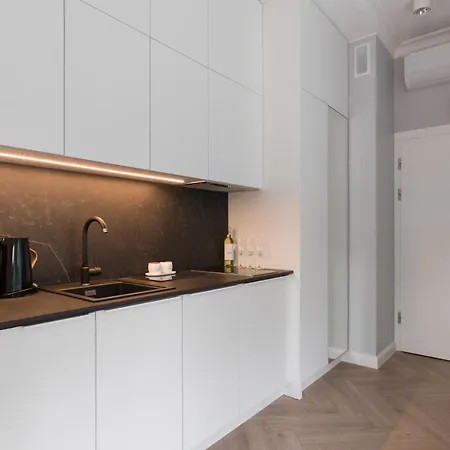 44 -v44- Svinoústí