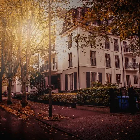 44 -v44- * Świnoujście